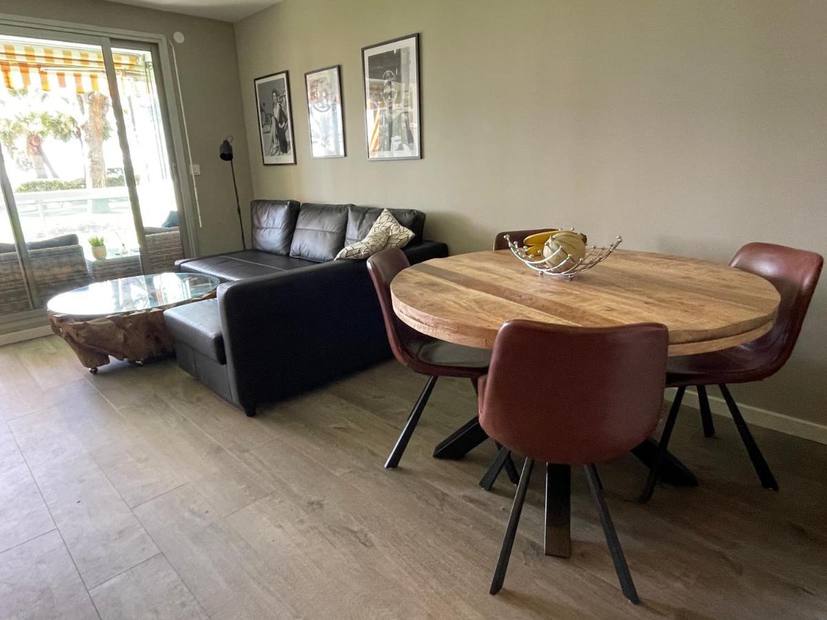 4-Star Beachfront Appartment- Sea View Κάννες Εξωτερικό φωτογραφία