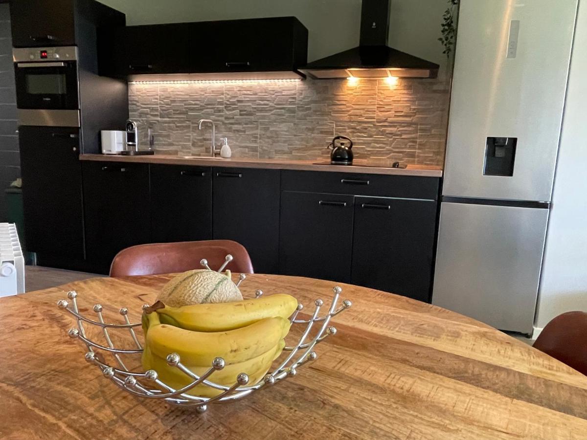 4-Star Beachfront Appartment- Sea View Κάννες Εξωτερικό φωτογραφία